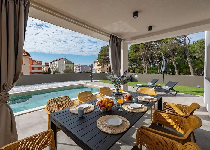 Brand New 'maslina' With Pool *