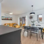 Brand New 'maslina' With Pool Villa