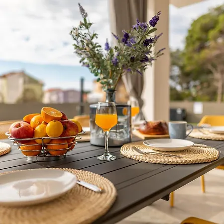 Villa Brand New 'maslina' With Pool Povljana