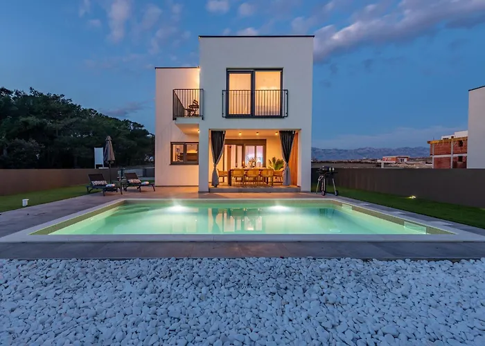 Villa Brand New 'maslina' With Pool *